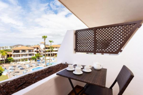 OCEANFRONT PARQUE ALBATROS 214B
